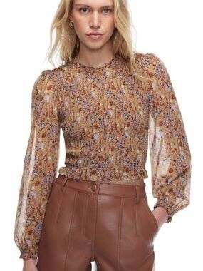 NWOT Aritzia Wilfred Tempest Lightweight Chiffon Smocked Blouse Size S